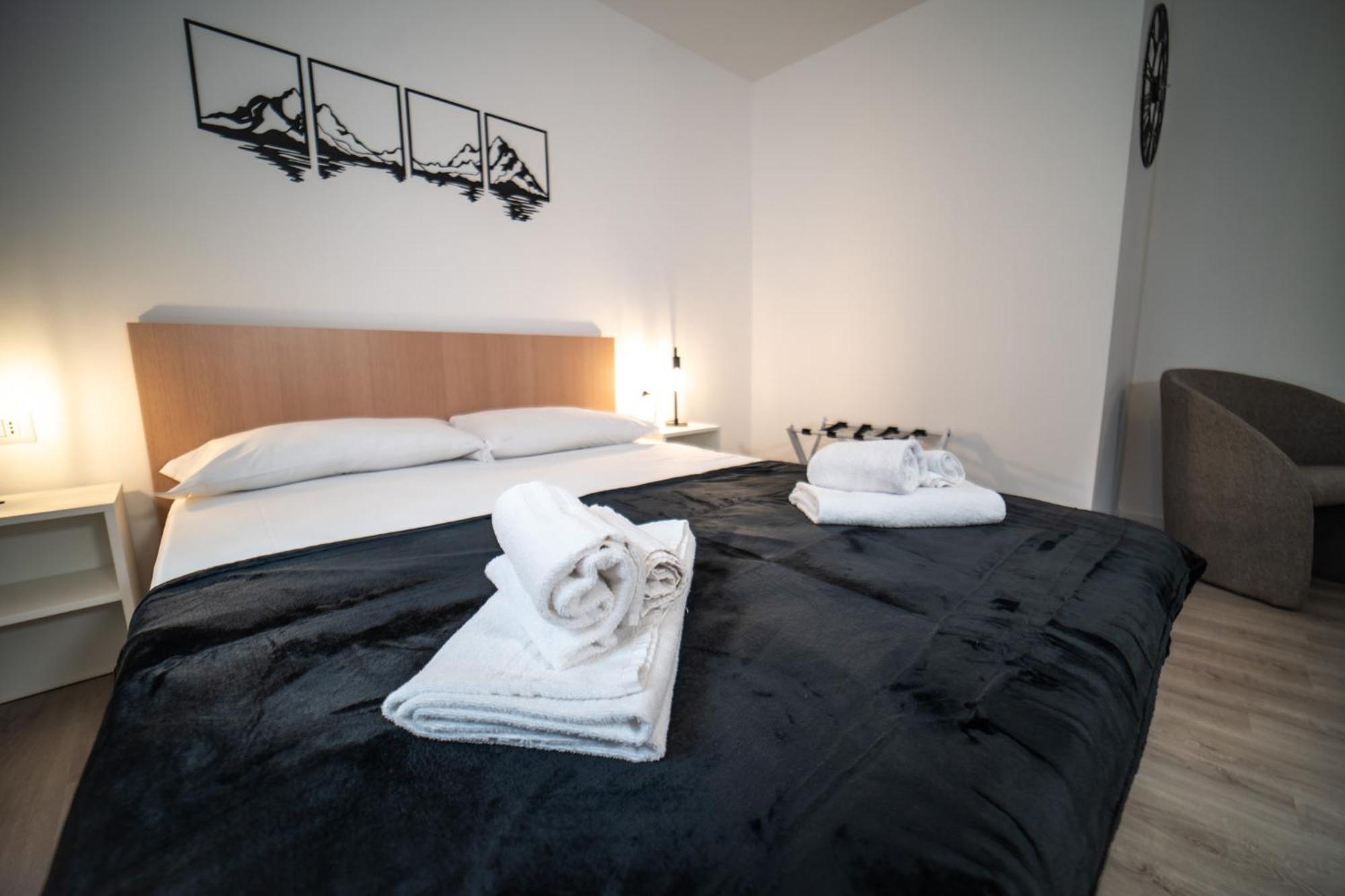 Il Cortiletto Apartment Lecco Exterior photo